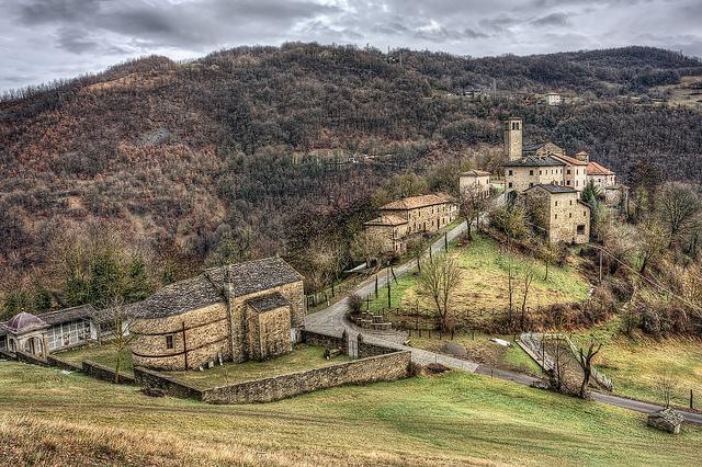 Ostello Podesteria Di Gombola Polinago Exterior photo